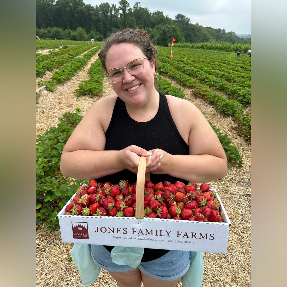 Meet your Posher, Casey